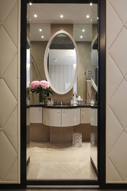 Casa Forma Luxury Interior Design On Suite Bathroom