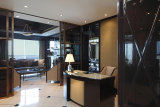 casa forma luxury interior design dubai office sheikh zayed writing desk